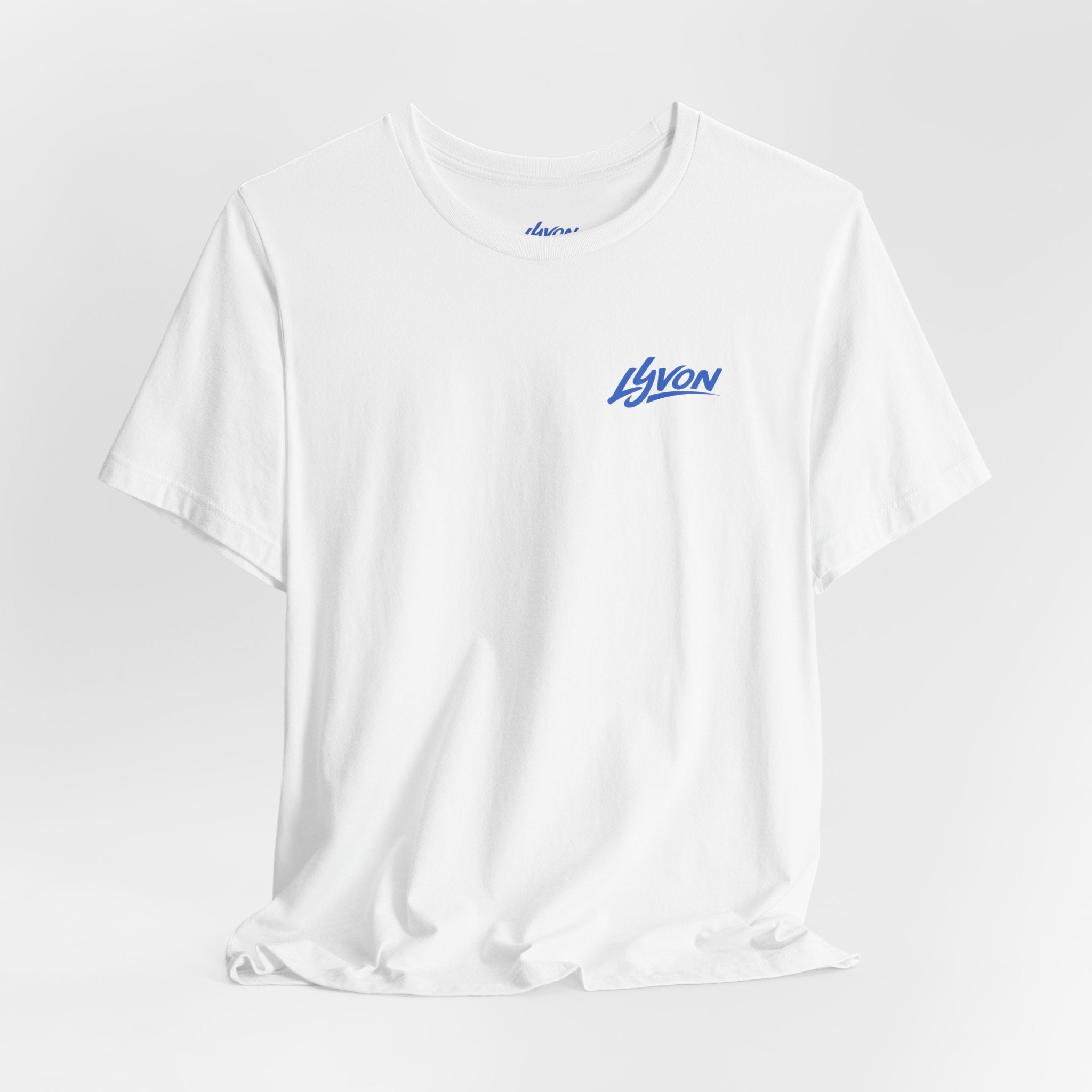 LYVON Script Logo Tee — T-Shirt Graphique Skate Rétro